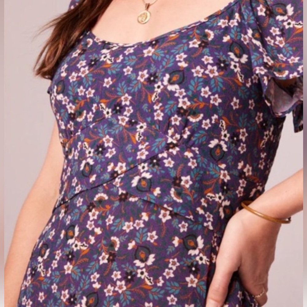 Band of the Free Coraline Purple Floral Crossover Mini Dress Size Med $78 Retail - Picture 3 of 7